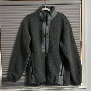 Mizuno US Volleyball BREATH THERMO POLARTEC THERMAL JACKET